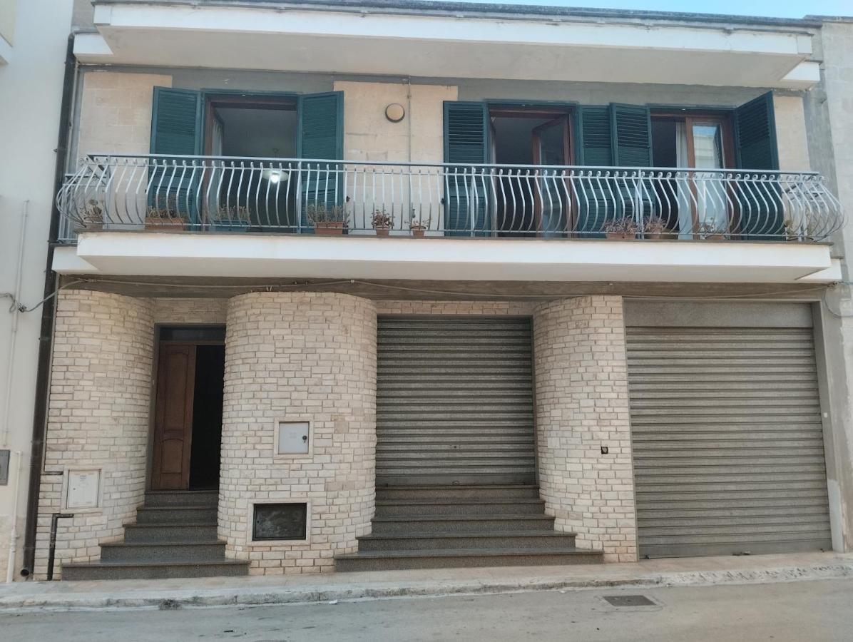 Favolosa Casa Con Terrazza, Idromassaggio, Cortile E Garage Auto Каровиньо Екстериор снимка