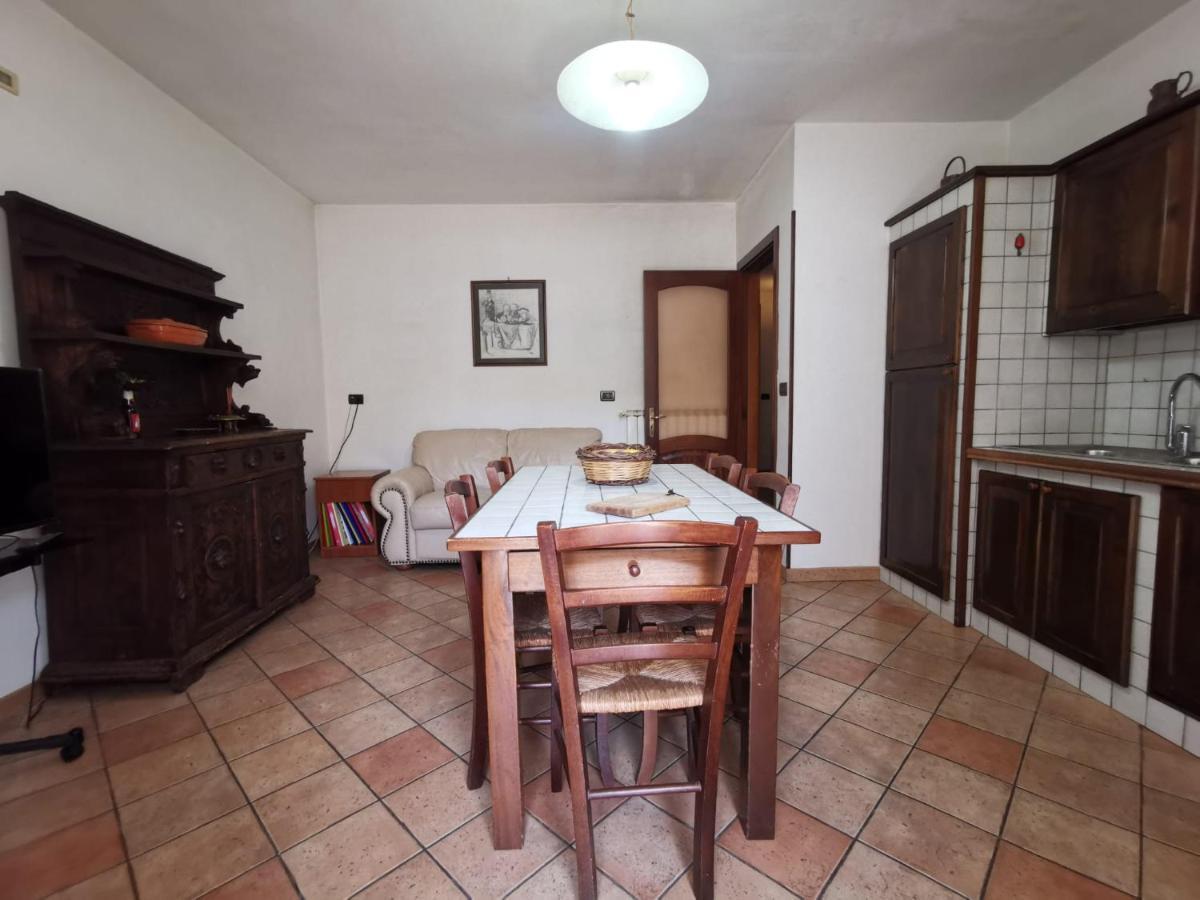 Favolosa Casa Con Terrazza, Idromassaggio, Cortile E Garage Auto Каровиньо Екстериор снимка
