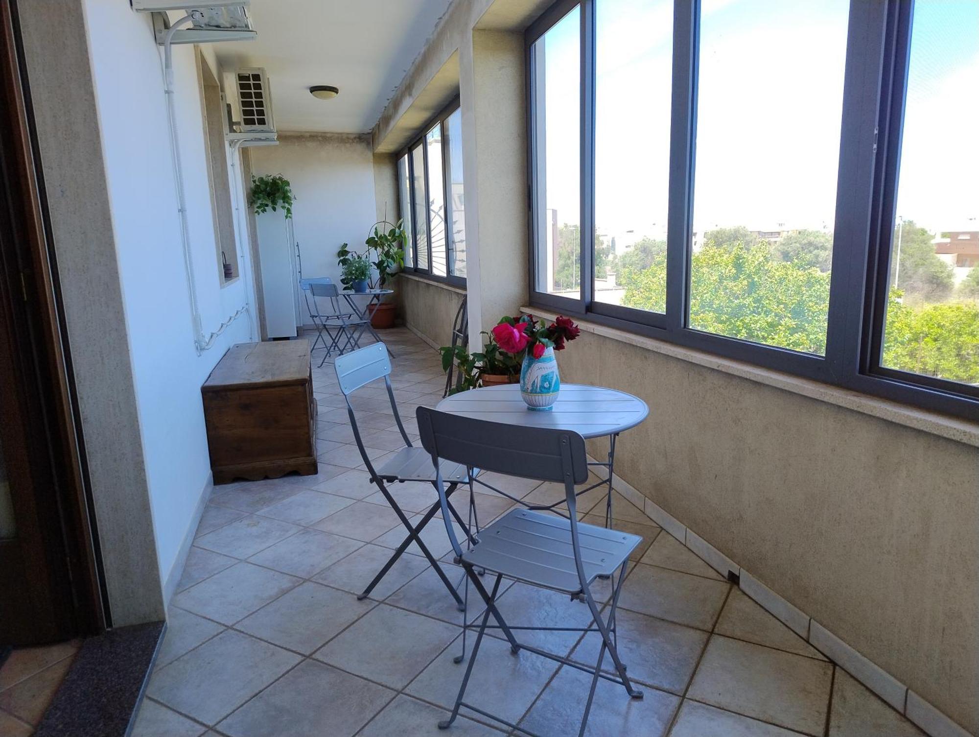 Favolosa Casa Con Terrazza, Idromassaggio, Cortile E Garage Auto Каровиньо Екстериор снимка